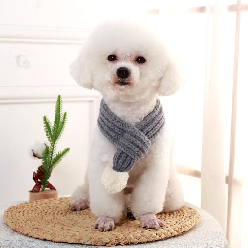 Dog Cat Neck Autumn and Winter Warm Scarf Dogs Christmas Atmosphere Pet Scarf Daily Accessories Soft and Comfortable